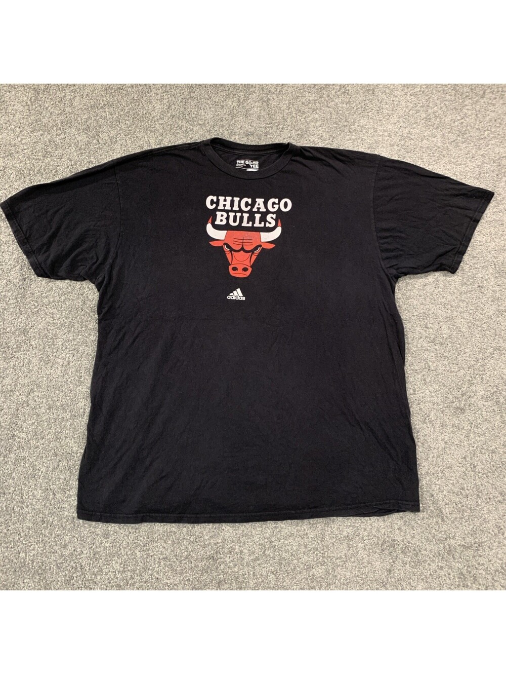 Adidas Chicago Bulls T Shirt Mens Black NBA Basketball Graphic Tee Big Logo